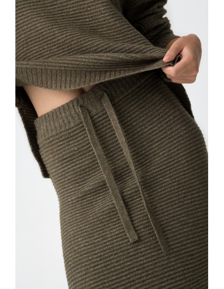 FALDA-VERDE-MIDI-CORDÓN-AJUSTABLE-MUFFIN-TIFFOSI