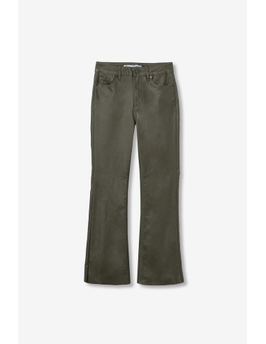 PANTALONES-EFECTO-PIEL-PERMERA-ACAMPANADA-MEGAN-TIFFOSI