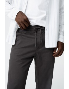 PANTALONES-JOGGER-SARGA-CORDONES-CASUAL-TIFFOSI 2