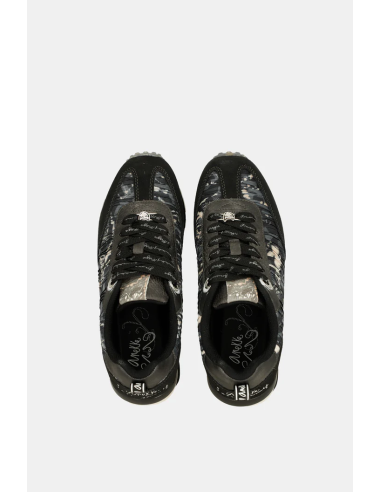 DEPORTIVOS-NEGROS-SUELA-MULTICOLOR-ANEKKE