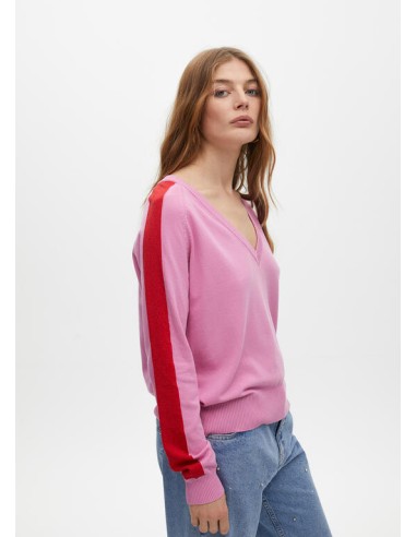 JERSEY-ROSA-DETALLE-ROJO-MANGAS-CUELLO-PICO-LOLA-CASADEMUNT