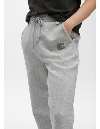 PANTALÓN-CHANDAL-CORDONES-AJUSTABLES-LOGO-LATERAL-LOLA-CASADEMUNT