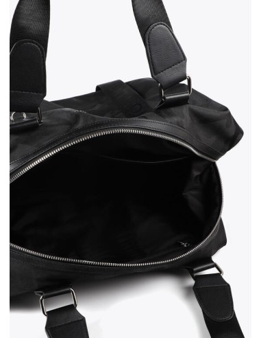 BOLSA-VIAJE-NEGRA-NYLON-CAMUFLAJE-FIN-DE-SEMANA-LOLA-CASADEMUNT