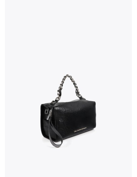 BOLSO-MALETIN-NEGRO-EFECTO-PIEL-ARRUGADA-ASA-MANO-ASA-BANDOLERA-LOLA-CASADEMUNT