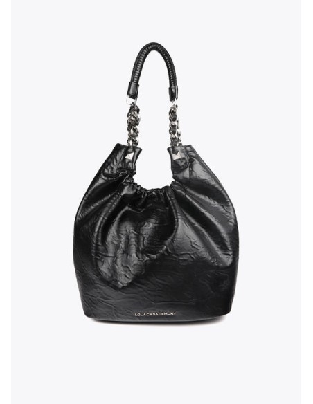 BOLSO-SHOPPER-NEGRO-EFECTO-PIEL-ARRUGADA-NEGRO-ASA-DOBLE-CADENA-LOLA-CASADEMUNT