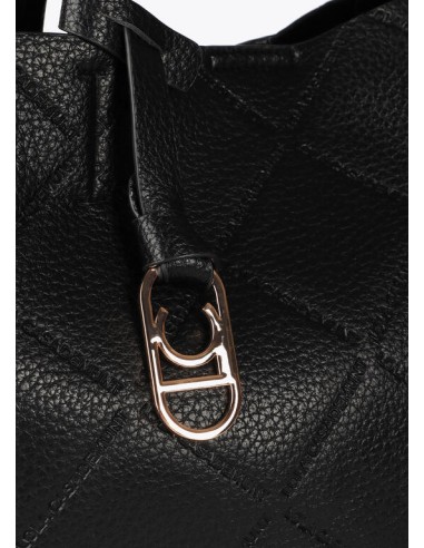 SHOPPER-MONOGRAMA-ROMBOS-DOS-ASAS-HOMBRO-LOGO-DORADO-OVALADO-LOLA-CASADEMUNT