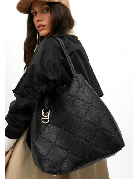 SHOPPER-MONOGRAMA-ROMBOS-DOS-ASAS-HOMBRO-LOGO-DORADO-OVALADO-LOLA-CASADEMUNT