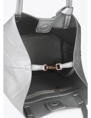 SHOPPER-MONOGRAMA-ROMBOS-DOS-ASAS-HOMBRO-LOGO-DORADO-OVALADO-LOLA-CASADEMUNT