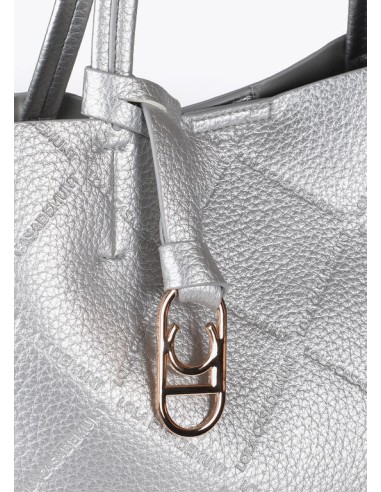 SHOPPER-MONOGRAMA-ROMBOS-DOS-ASAS-HOMBRO-LOGO-DORADO-OVALADO-LOLA-CASADEMUNT