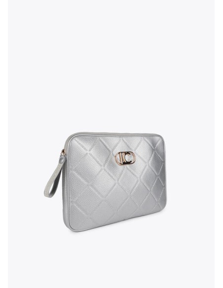 FUNDA-ORDENADOR-MONOGRAMA-ROMBOS-COMPARTIMETO-TRASERO-ASA-MANO-ASA-BANDOLERA-REGULABLE-EXTRAÍBLE-LOLA-CASADEMUNT