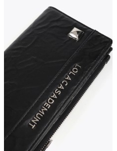 BILLETERO-NEGRO-XL-TACHAS-DOS-COMPARTIMENTOS-CREMALLERA-PRESIÓN-LOLA-CASADEMUNT 2