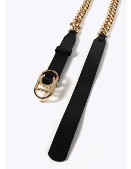 CINTURÓN-COMBINADO.CADENA-DORADO.EFECTO-PIEL-NEGRO-HEBILLA-LOGO-OVALADO-DORADO-LOLA-CASADEMUNT