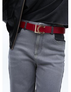 CINTURÓN-REVERSIBLE-NEGRO-CRUDO-ROJO-ROSA-HEBILLA-DORADA-LOGO-LOLA-CASADEMUNT 2