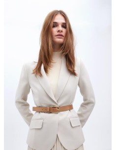 CINTURÓN-LOGO-TROQUELADO-HEBILLA-DORADA-NEGRO-CAMEL-LOLA-CASADEMUNT 2