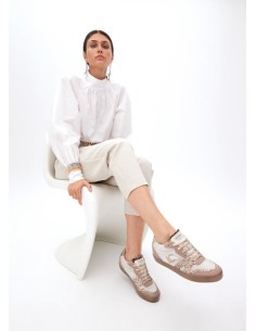 DEPORIVAS.DETALLES-PIEL-CUÑA-INTERIOR-BEIGE-BRILLANTE-DORADO-LOLA-CASADEMUNT