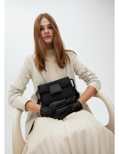 BANDOLERA-SOLAPA-TEJIDO-NEOPRENO-ASA-BANDOLERA-REGULABLE-LOGO-SILICONA-LOLA-CASADEMUNT