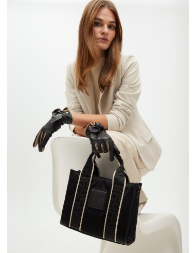 MINI-SHOPPER-TEJIDO-TIPO-NEOPRENO-DETALLES-CLAROS-ASAS-MANO-ASA-BANDOLERA-LOGO-SILICONA-AL-TONO-LOLA-CASADEMUNT