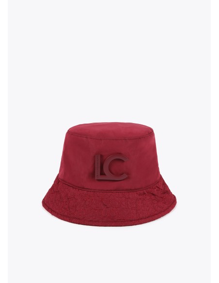 SOMBRERO-BUCKET-LOGOMANÍA-LOGO-LACADO-AL-TONO-PARTE-FRONTAL-LOLA-CASADEMUNT