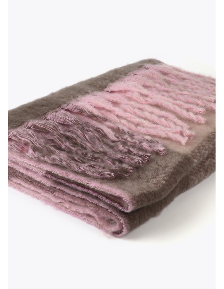 BUFANDA-CUADROS-COMBINACIÓN-COLORES-LOGO-GRANDE-FLECOSS-LOLA-CASADEMUNT