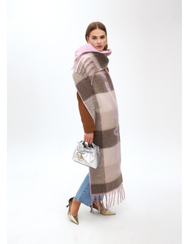 BUFANDA-CUADROS-COMBINACIÓN-COLORES-LOGO-GRANDE-FLECOSS-LOLA-CASADEMUNT