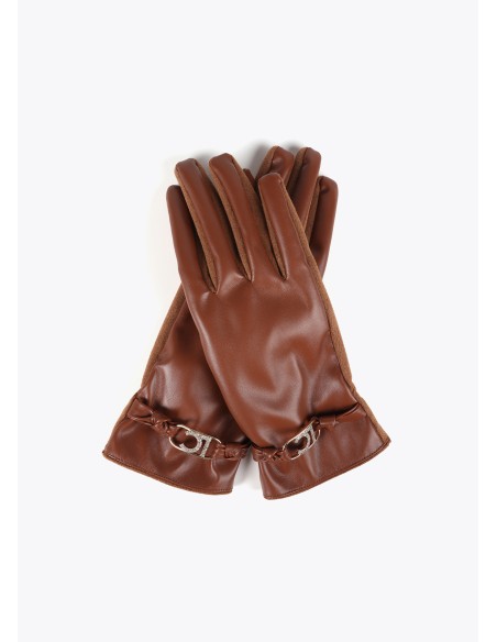 GUANTES-EFECTO-PIEL-DETALLE-PULSERA-AL-TONO-LOGO-OVALADO-BRILLANTITOS-LOLA-CASADEMUNT