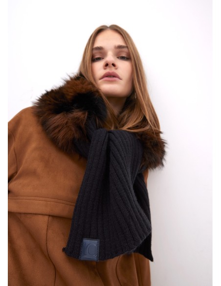 BUFANDA-COMBINADA-PUNTO-NEGRO-PELO-MARRÓN-NEGRO-LOLA-CASADEMUNT