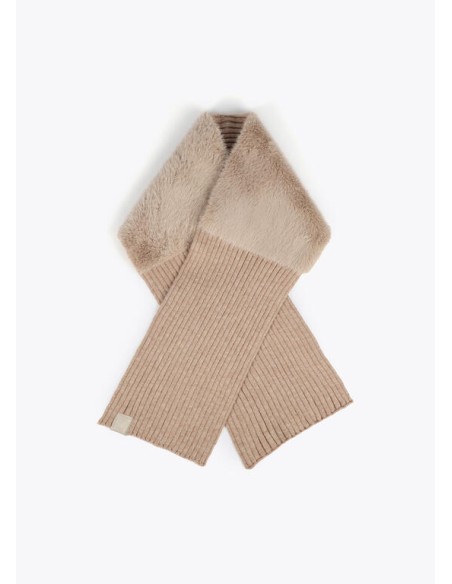 BUFANDA-COMBINADA-PUNTO-NEGRO-PELO-CRUDO-LOLA-CASADEMUNT