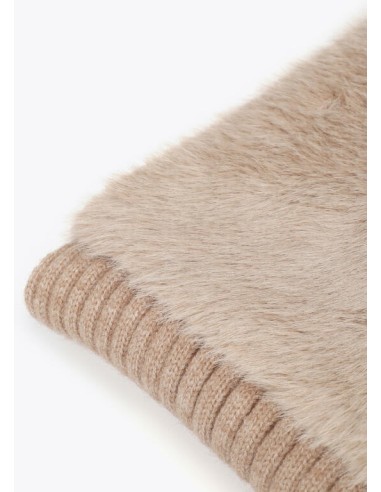 BUFANDA-COMBINADA-PUNTO-NEGRO-PELO-CRUDO-LOLA-CASADEMUNT