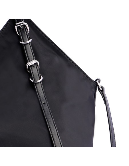 BOLSO-NYLON-NEGRO-HOMBRO-DOS-ASAS-DETALLES-METAL-LUNARA-DON-ALGODÓN