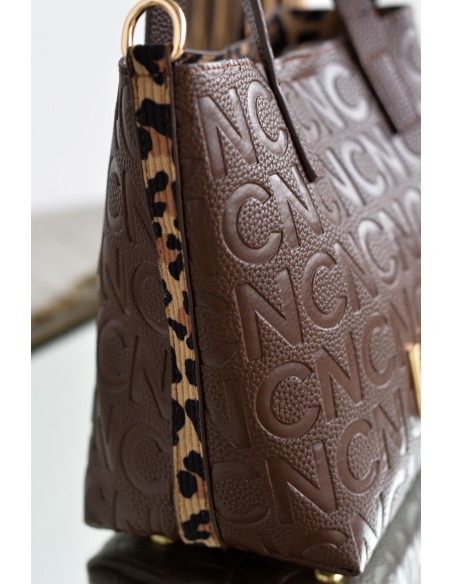 BOLSO-CUBO-COMBINADO-PRINT-PIEL-SINTÉTICA-LOGO-GRABADO-NOCO-COMPLEMENTOS