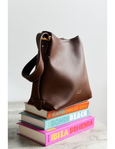 BOLSO-HOBO-PIEL-VEGANA-MARRÓN-UN-ASA-REGULABLE-CIERRE-IMÁN-NOCO-COMPLEMENTOS 2