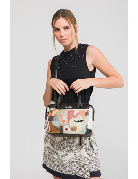 BOLSO-BOWLING-COMPARTIMENTOS-ASAS-MANO-ASA-BANDOLERA-EIKON-ANEKKE