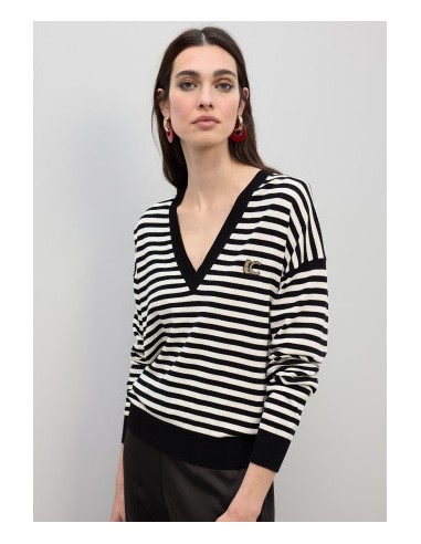 JERSEY-PICO-BICOLOR-NEGRO-BLANCO-LOGO-LOLA-CASADEMUNT