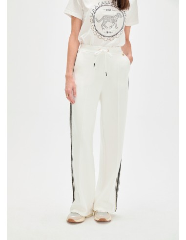 PANTALÓN-CRUDO-CINTAS-LATERALES-CONTRASTE-LOGOTIPADO-LOLS-CASADEMUNT