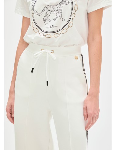 PANTALÓN-CRUDO-CINTAS-LATERALES-CONTRASTE-LOGOTIPADO-LOLS-CASADEMUNT