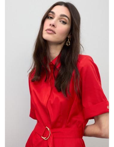 VESTIDO-ROJO-MIDI-FALDA-EVASÉ-CINTURÓN-AL-TONO-HEBILLA-DORADA-LOLA-CASADEMUNT