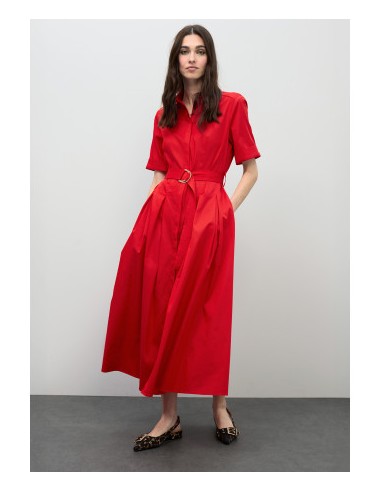 VESTIDO-ROJO-MIDI-FALDA-EVASÉ-CINTURÓN-AL-TONO-HEBILLA-DORADA-LOLA-CASADEMUNT