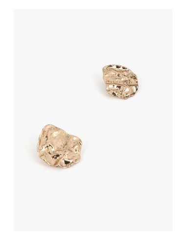 PENDIENTES -DISEÑO-IRREGULAR-DORADO-TEXTURA-LOLA-CASADEMUT