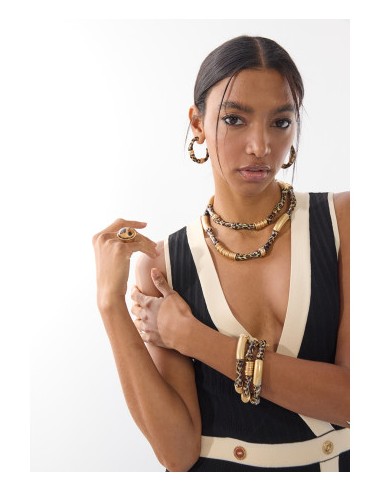 SET-DOS-COLLARES-METÁLICOS-DORADO-BAMBÚ.CIERRE-AJUSTABLE-LOLA-CASADEMUNT