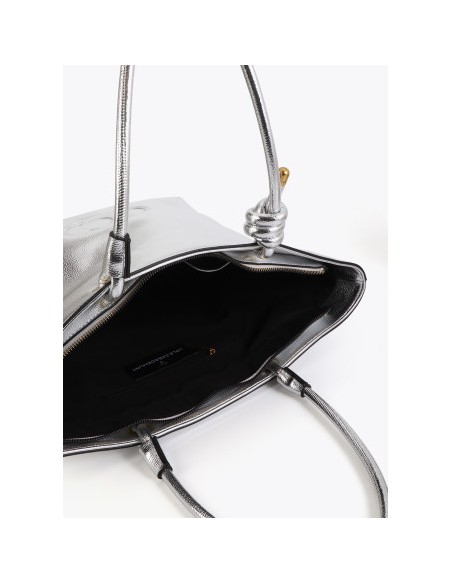 SHOPPER-DESESTRUCTURADO-FLEXIBLE-SUAVE-DOS-ASAS-LOGO-RELIEVE-LOLA-CASADEMUNT