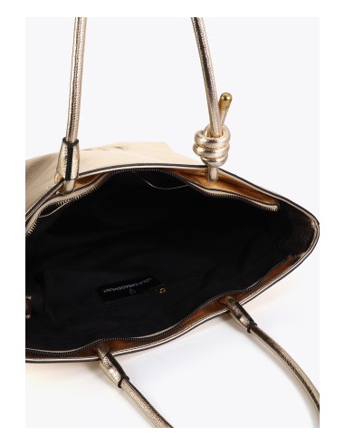 SHOPPER-DESESTRUCTURADO-FLEXIBLE-SUAVE-DOS-ASAS-LOGO-RELIEVE-LOLA-CASADEMUNT