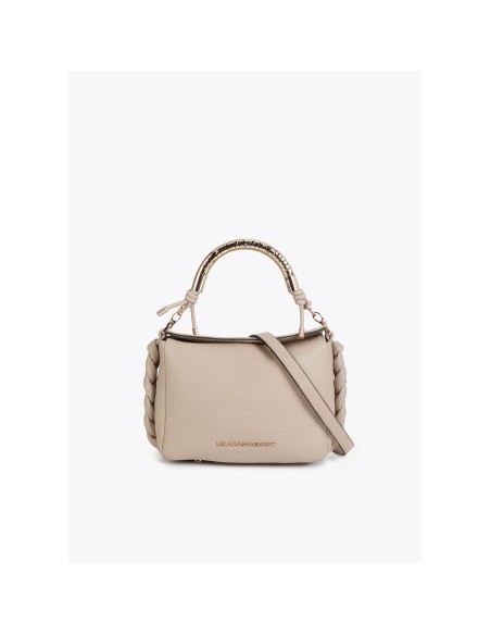 BOLSO-BANDOLERA-CRUDO-ASA-METÁLICA-LOGOTIPADA-ASA-BANDOLERA-CIERRE-IMÁN-LOLA-CASADEMUNT