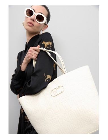 SHOPPER-DESESTRUCTURADO-PESPUNTES-MONOGRAMA-CIERRE-SACO-CORDÓN-AJUSTABLE-LOLCASADEMUNT