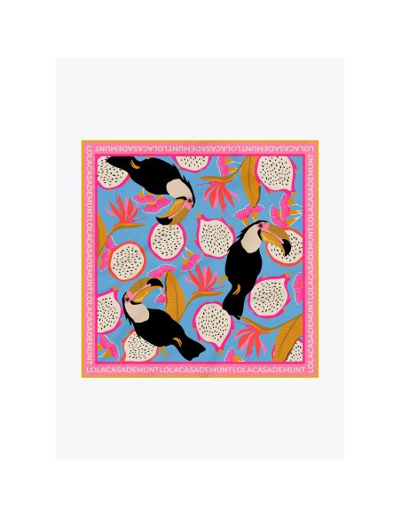 PAÑUELO-CUADRADO-AZUL-MULTI-PELICANOS-LOGO-ALREDEDOR-LOLA-CASADEMUNT