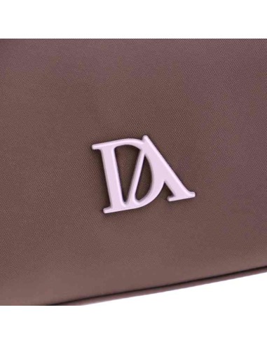 BANDOLERA-MARRÓN-DETALLES-TAUPE-BANDOLERA-REGULABLE-COMPARTIMENTO-TRASERO-LOGO-A CONTRASTE-DON-ALGODÓN