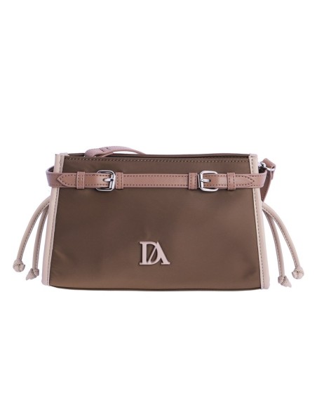 BANDOLERA-MARRÓN-DETALLES-TAUPE-BANDOLERA-REGULABLE-COMPARTIMENTO-TRASERO-LOGO-A CONTRASTE-DON-ALGODÓN