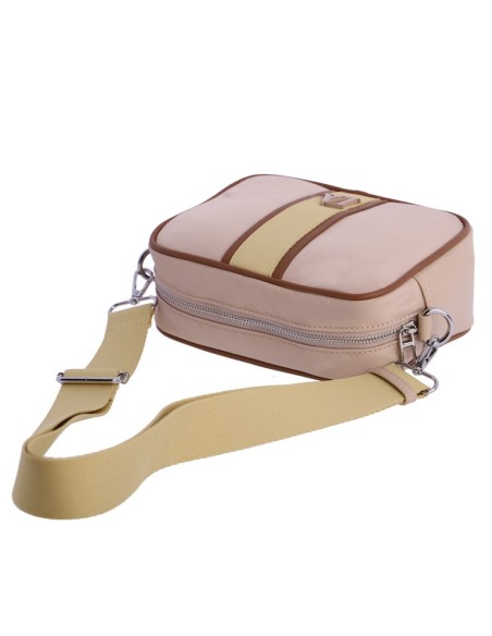 BANDOLERA CUADRADA-BEIGE-ASA-BANDOLERA-DETALLES-AMARILLO-MARRÓN-COMPARTIMENTO-TRASERO-DOM-ALGODÓN