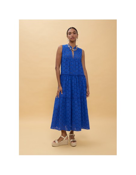 VESTIDO-LARGO-AZUL-BORDADO-SUIZO-SIN-MANGAS-LOLA-CASADEMUNT