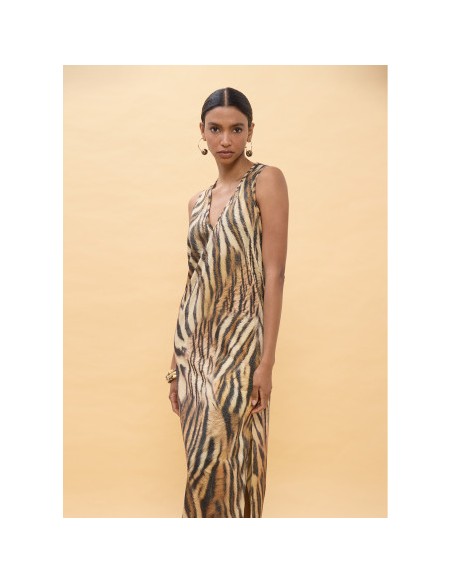 VESTIDO-LARGO-ESTAMPADO-CEBRA-MARRÓN-NEGRO-SIN-MANGAS-LOLA-CASADEMUNT