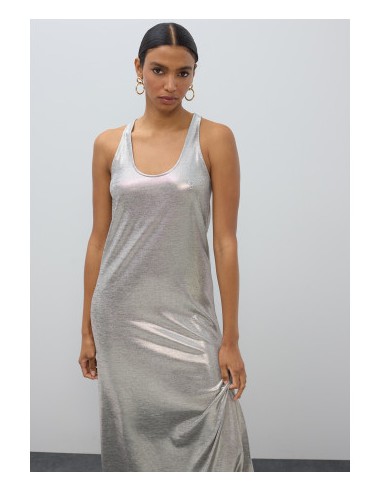VESTIDO-LARGO-LAMINADO.PLATEADIO-TIRANTES-CUELLO-REDONDO-LOLA-CASADEMUNT